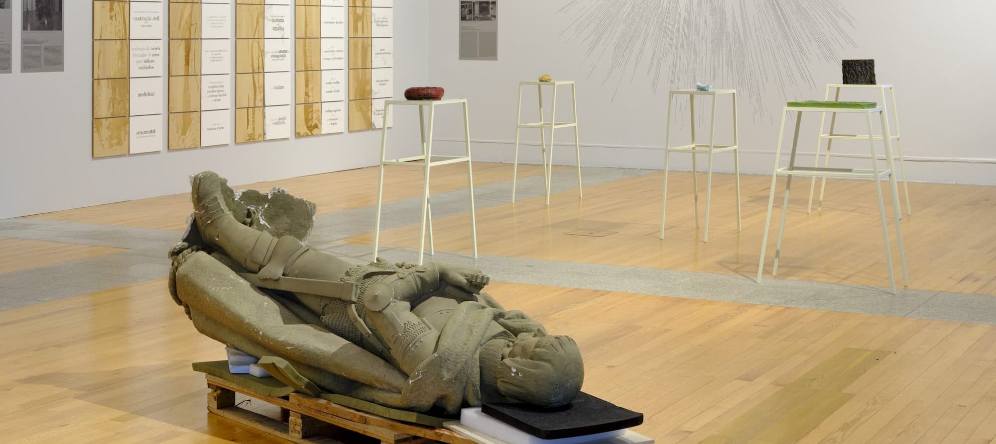 Vista da exposição «Avenida 211». Fotografia António Jorge Silva