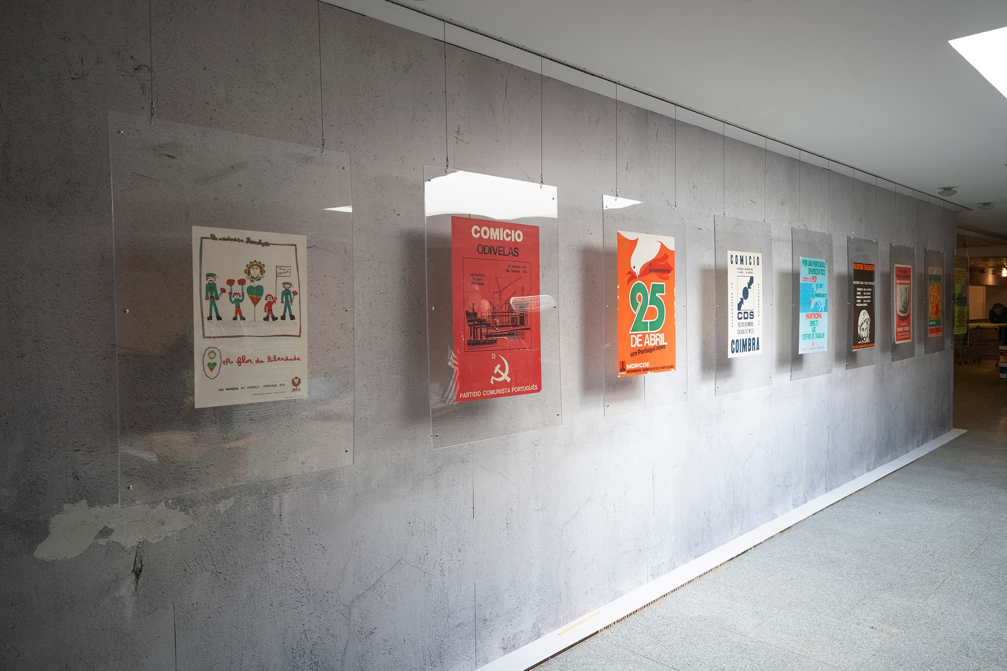 Vista parcial da exposição «Cartazes sem Censura» ©CC